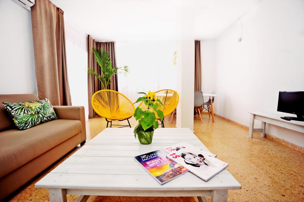 Los Escondidos Ibiza, Playa den Bossa – Updated 2022 Prices