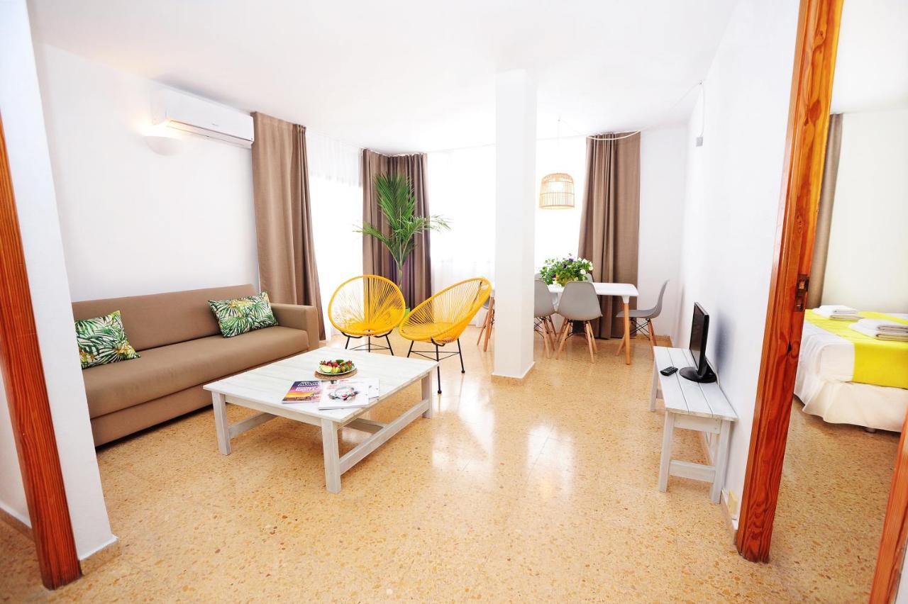 Los Escondidos Ibiza, Playa den Bossa – Updated 2022 Prices