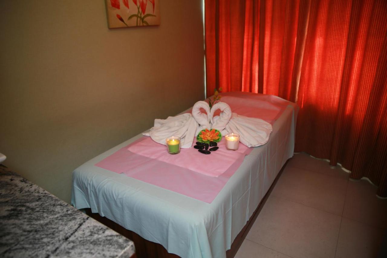 Versailles by Raviz Hotel photo