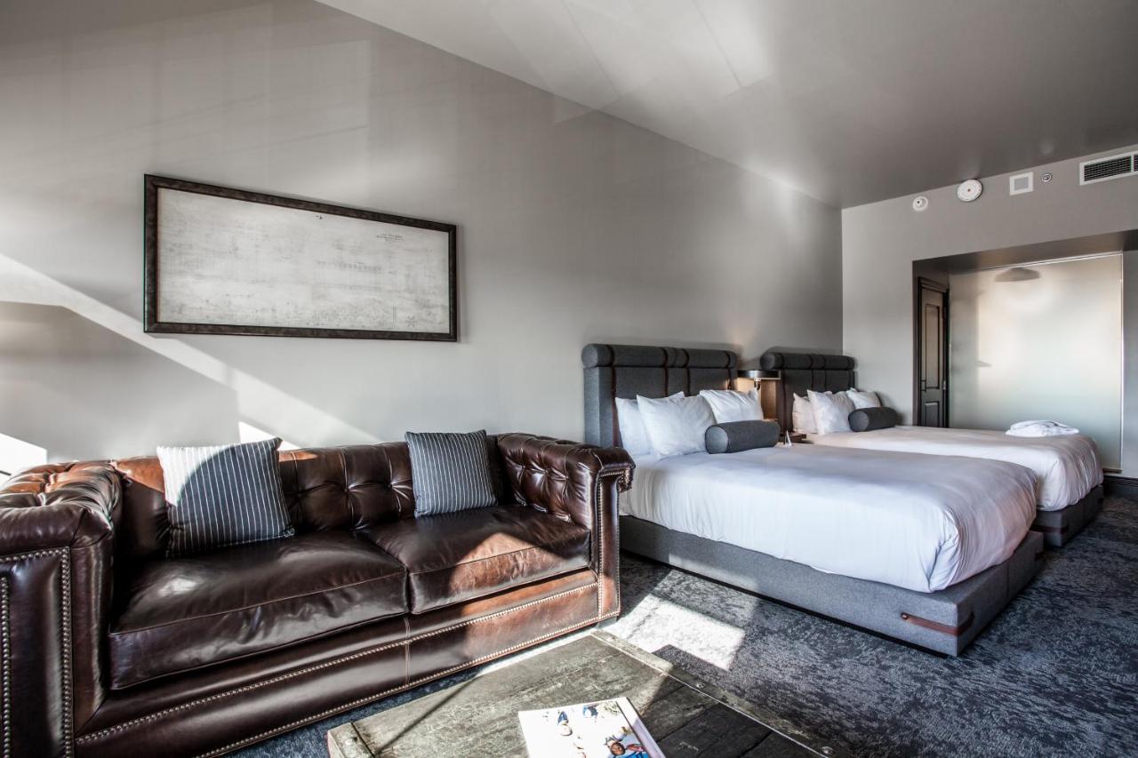 Ironworks Hotel Indy — photo 16