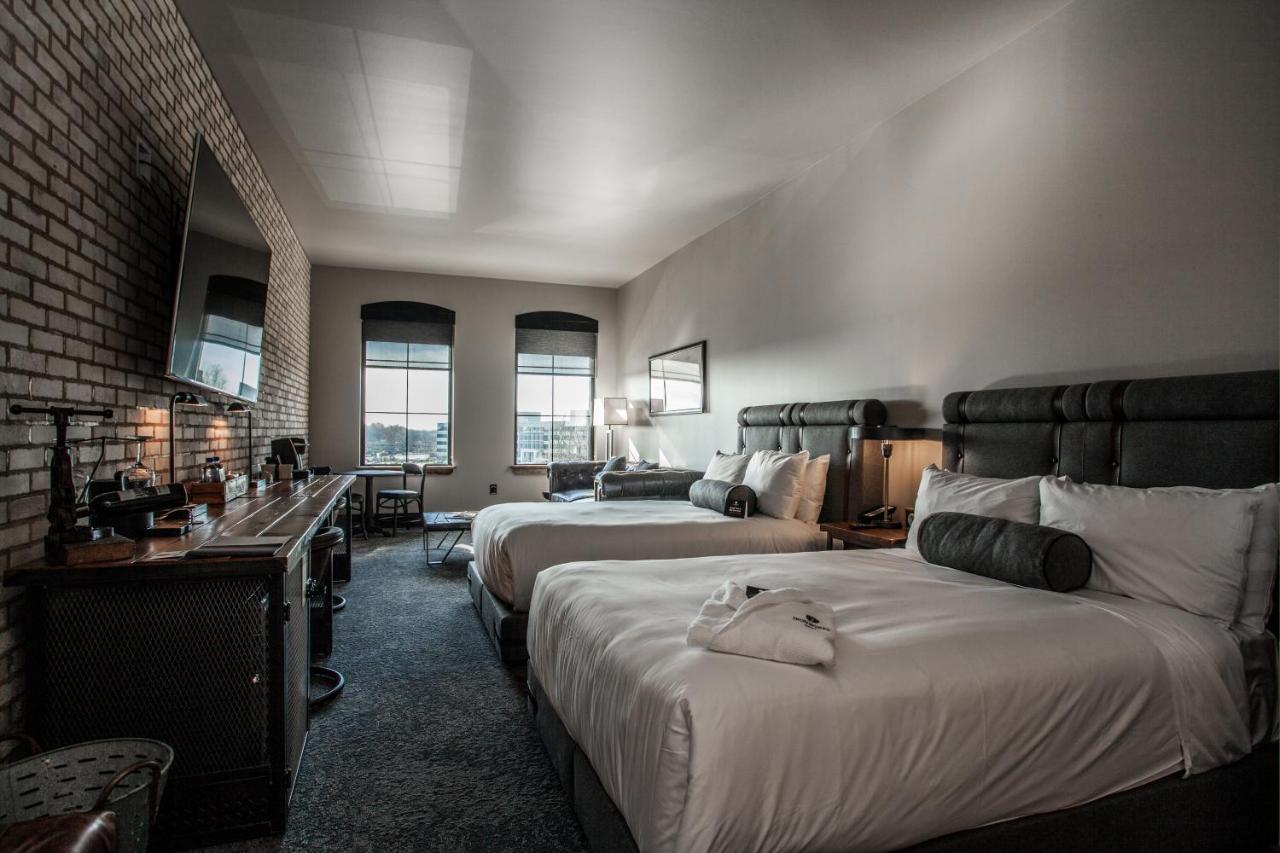 Ironworks Hotel Indy — photo 14