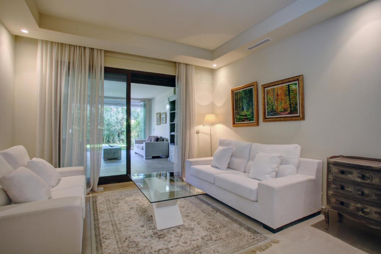 Apartamento en Puerto Banús, Marbella – Updated 2022 Prices