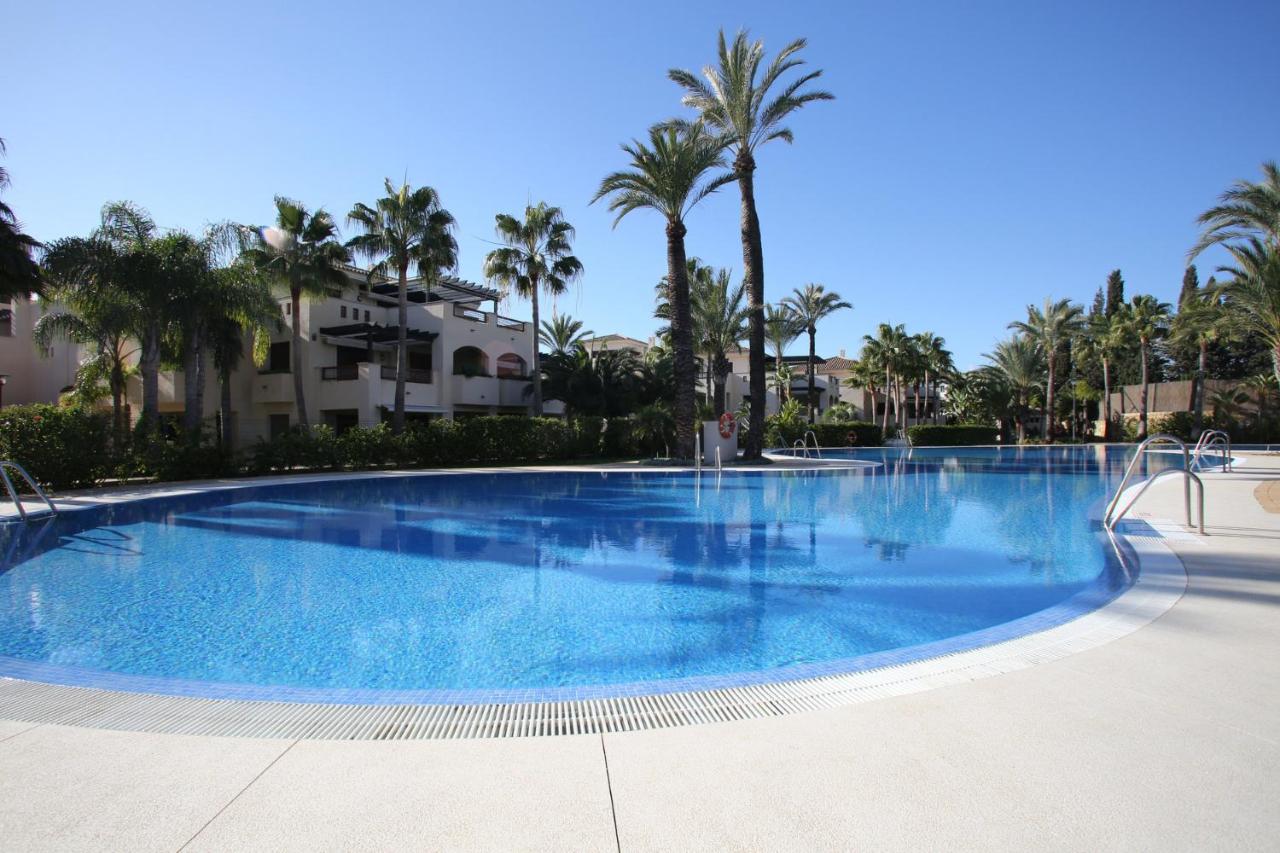 Apartamento en Puerto Banús, Marbella – Updated 2022 Prices