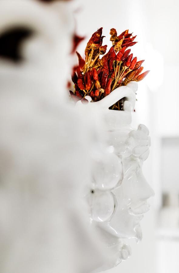 White Stylish Apartments photo