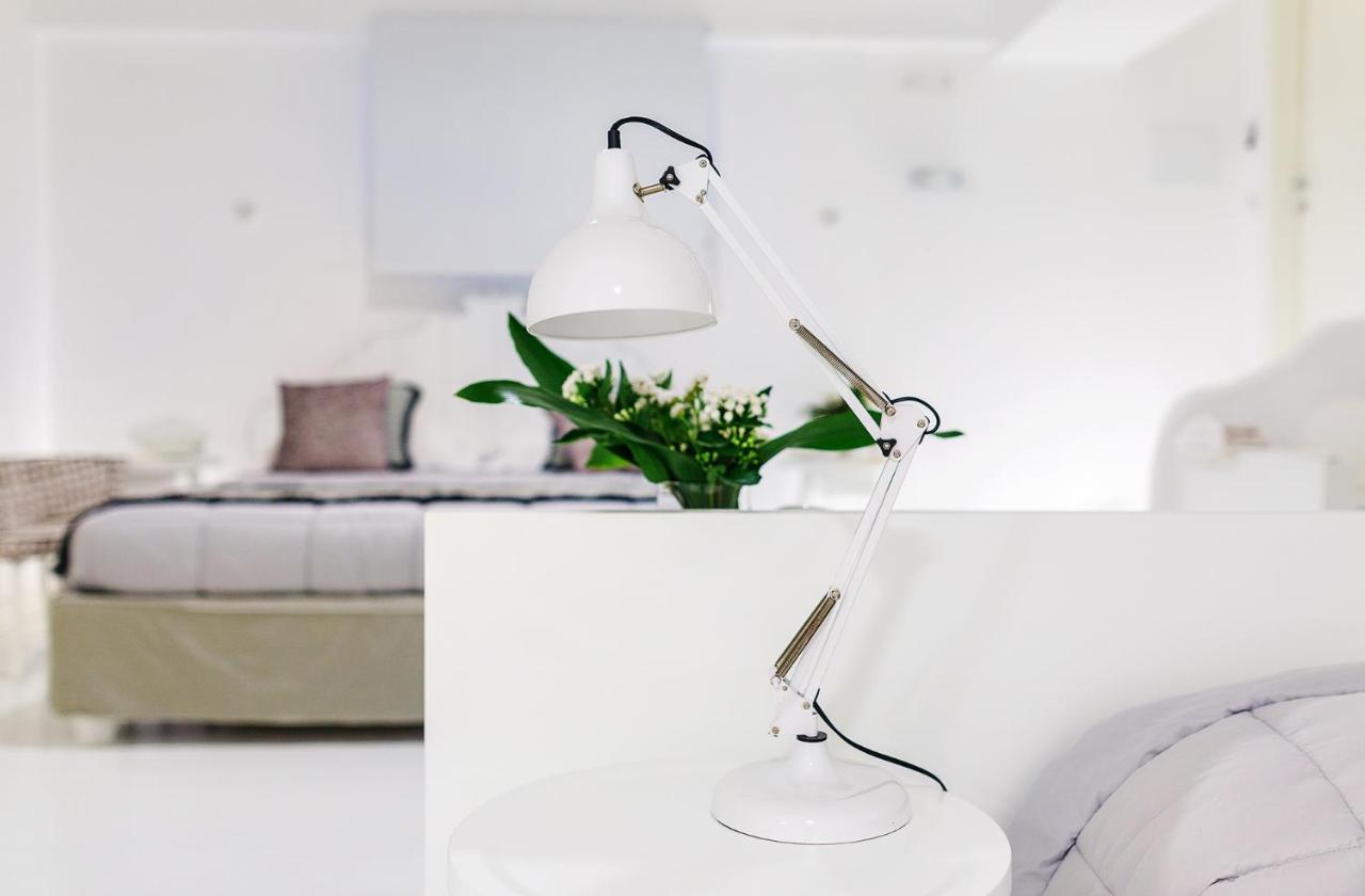 White Stylish Apartments photo