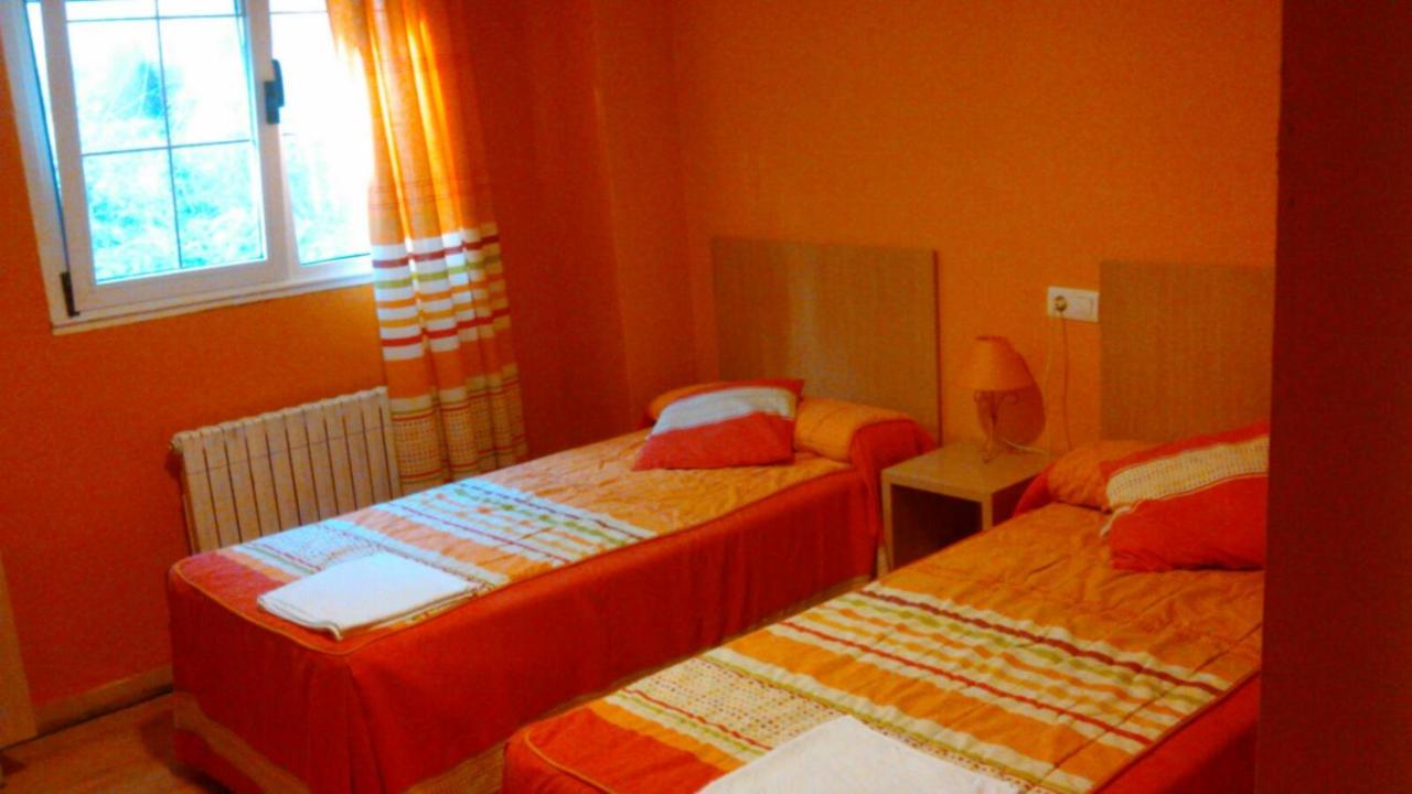 pension compas (España O Pedrouzo) - Booking.com