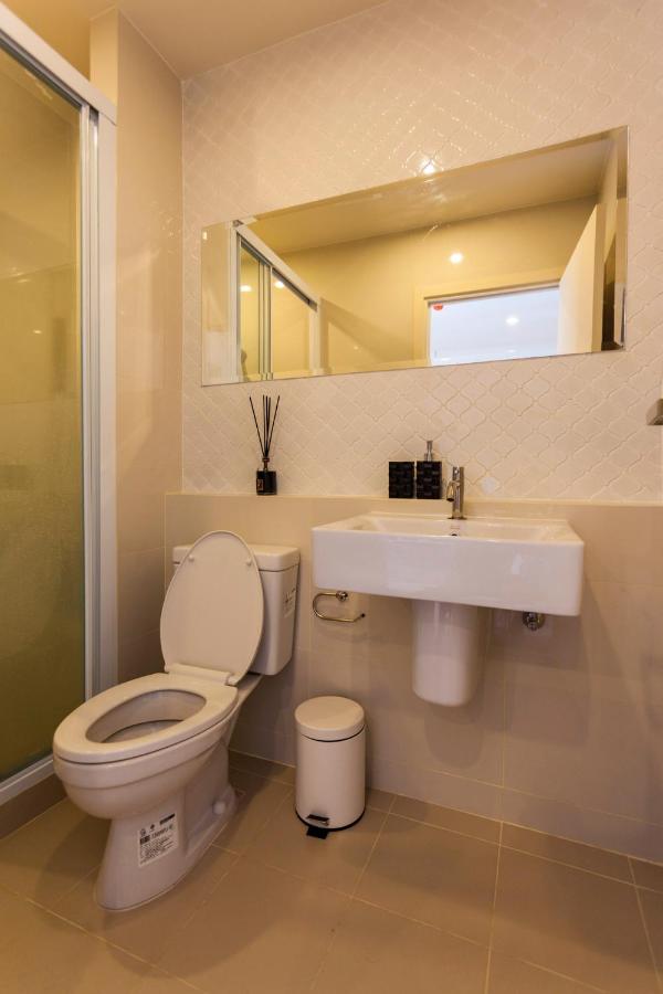 Phuket Town 1 Bedroom Condo Luxury Facilities, The Base Downtown - 3