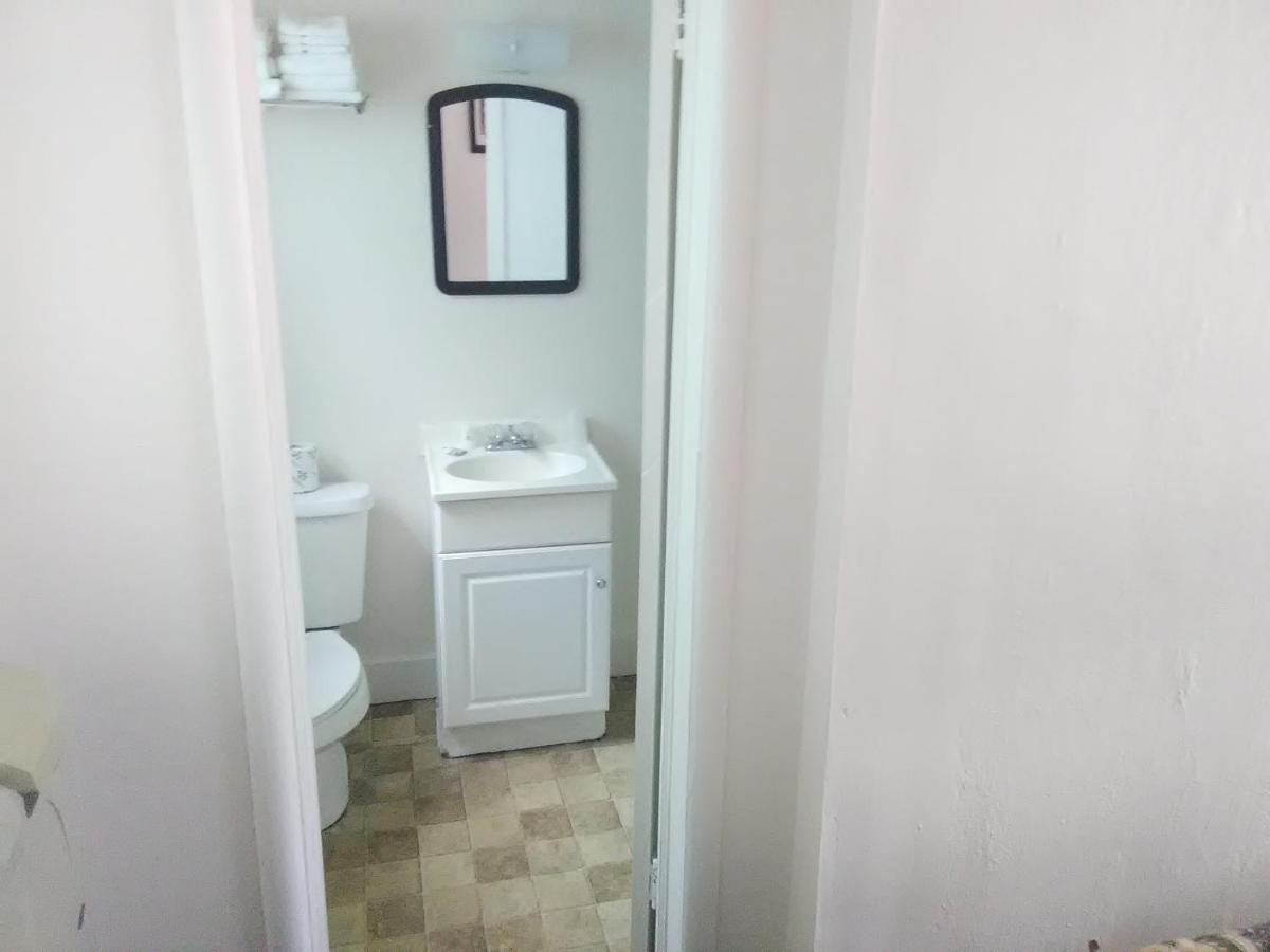Kellogg's Trail Motel — photo 11