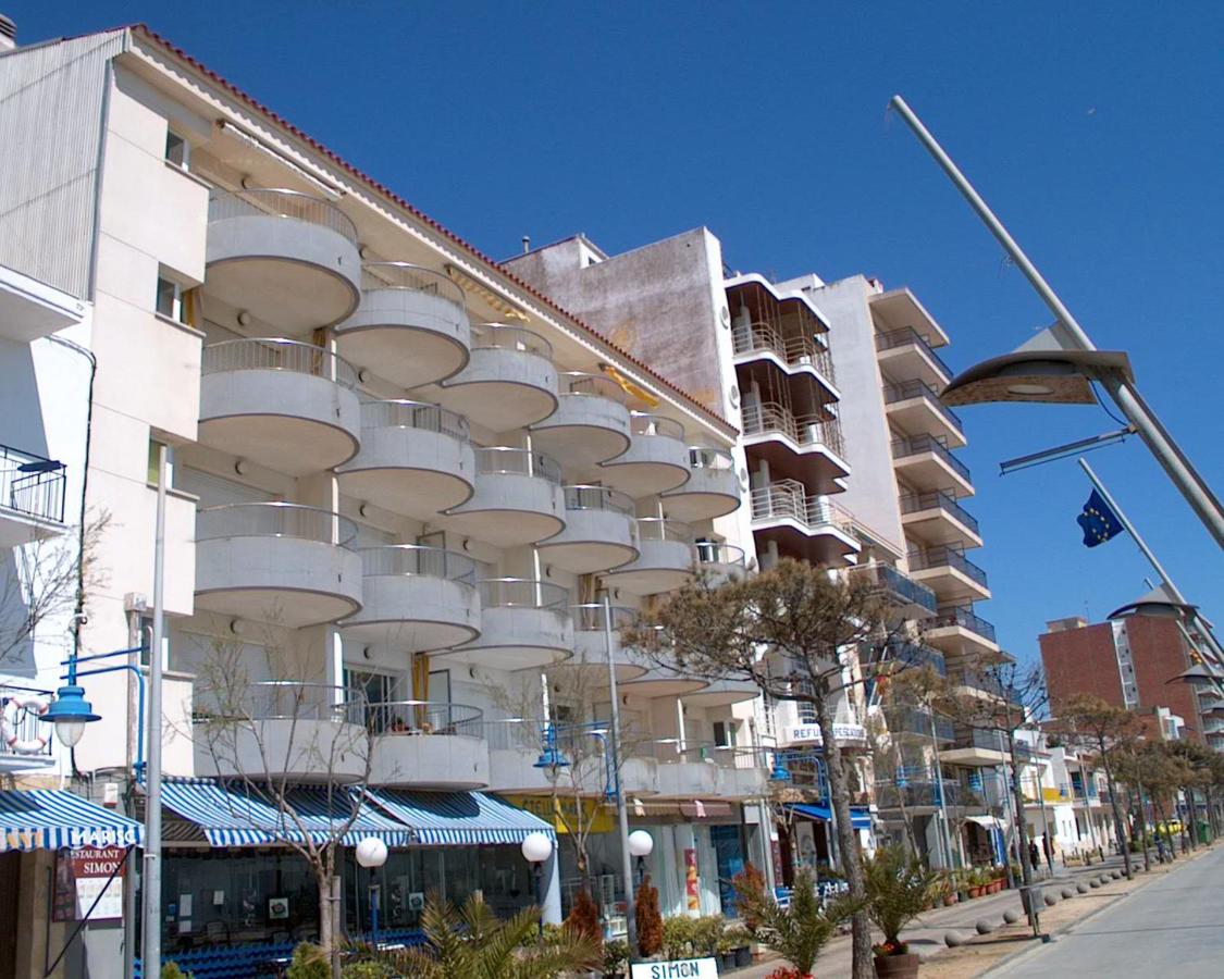 Apartment Smaris, Sant Antoni de Calonge, Spain - Booking.com