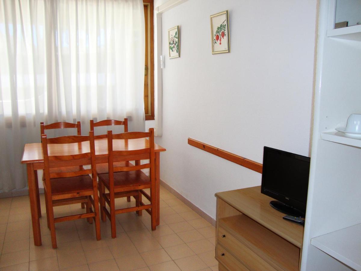 Apartamentos Las Fuentes 3000, Alcossebre, Spain - Booking.com