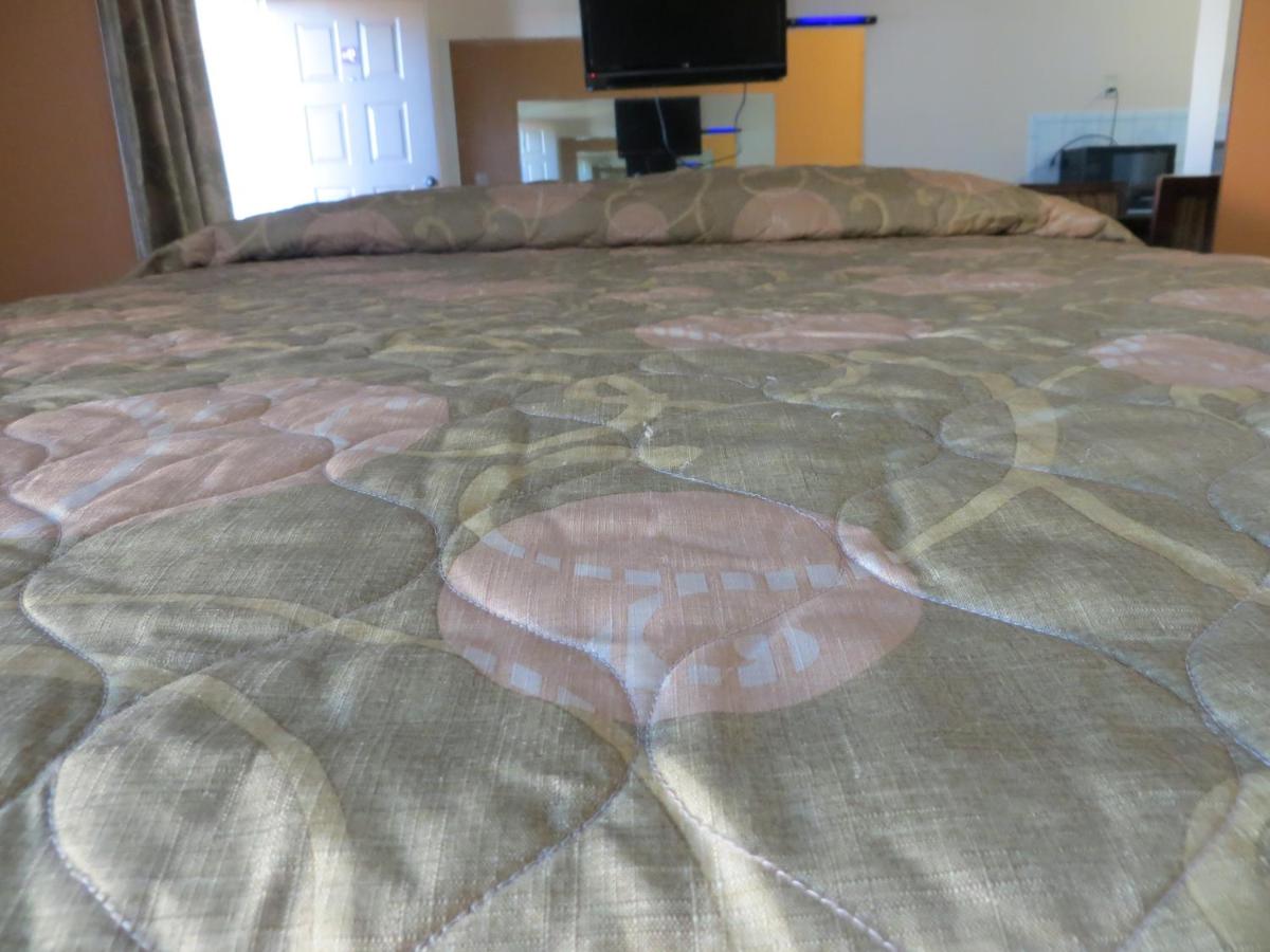 Kearney Motel — photo 11