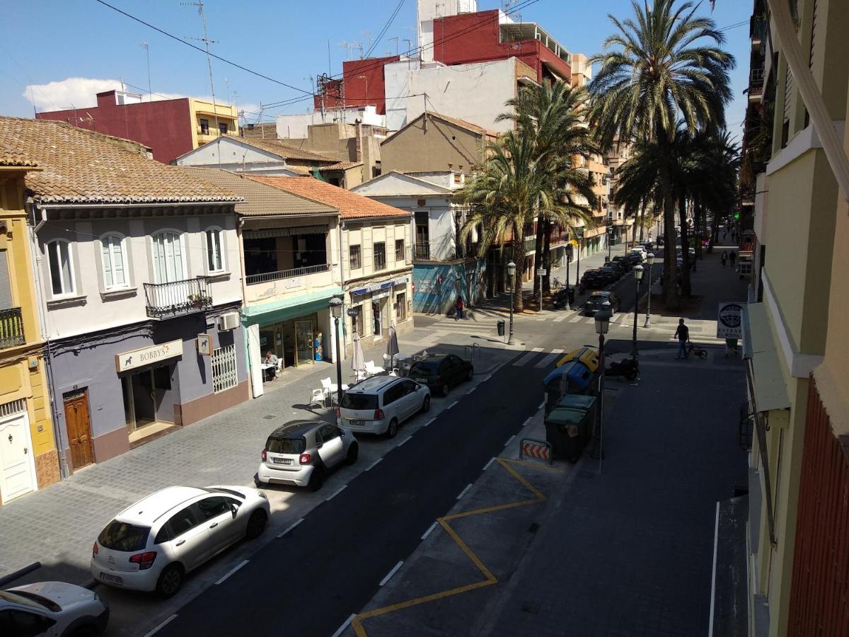 Apartment New Reina Street 8px 4bed 2 bath, Valencia, Spain ...