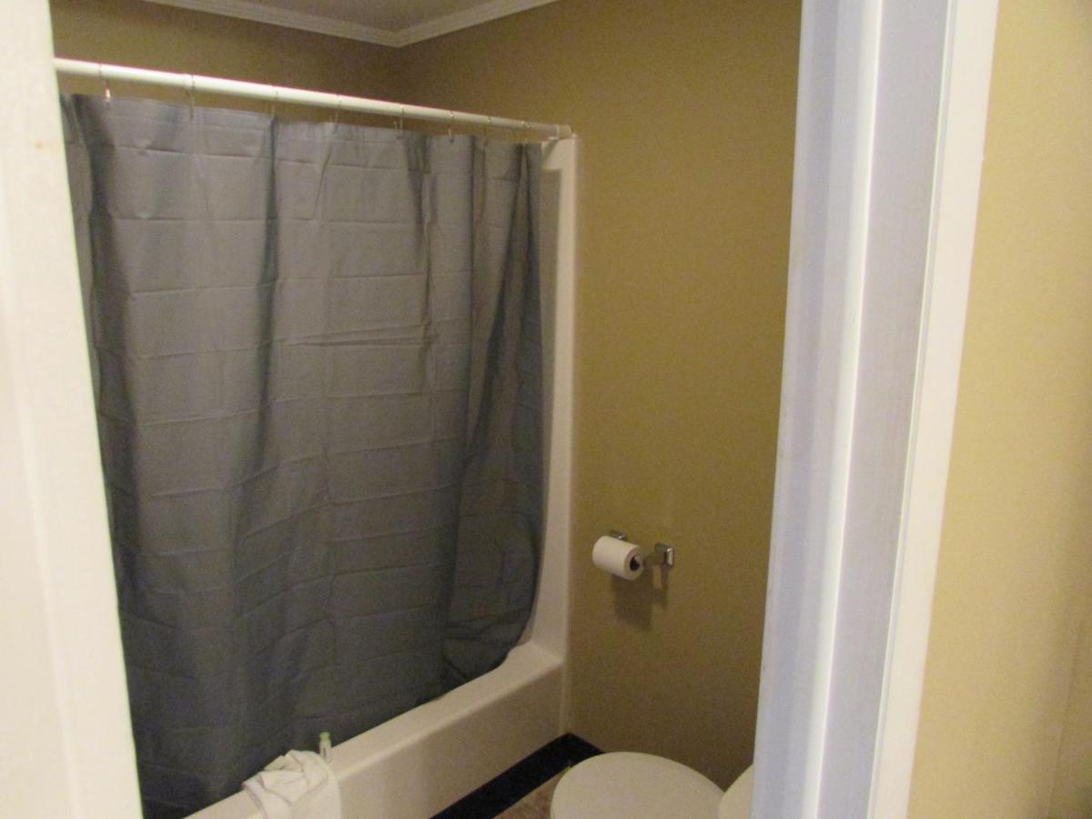 Legacy Inn — photo 23