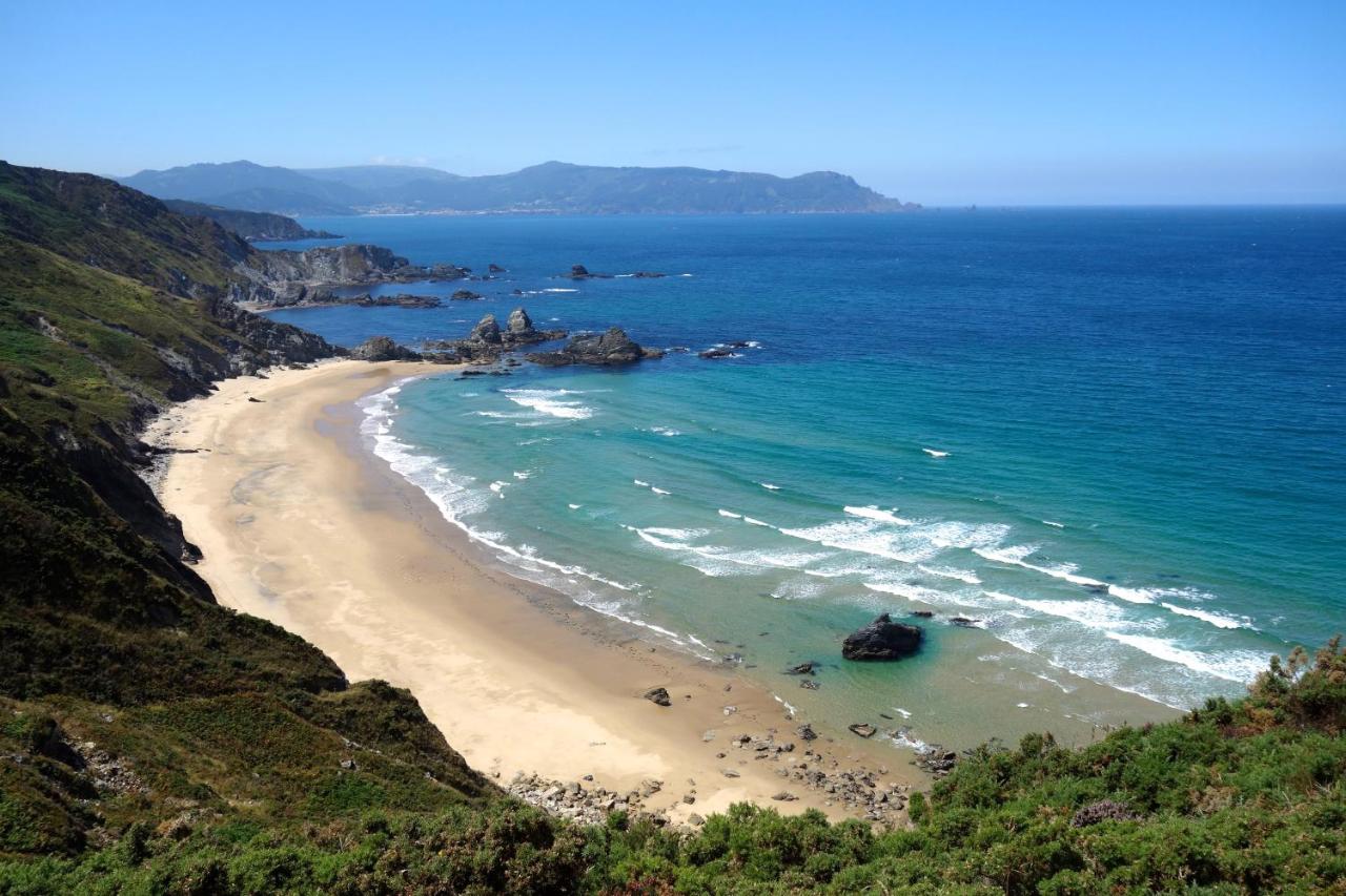 Cliffside Country Cottage, Loiba, Spain - Booking.com