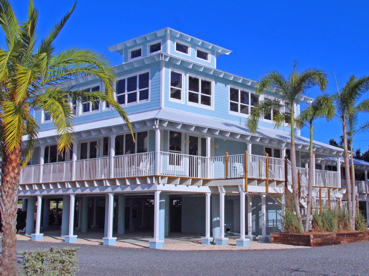 Dolphin Point Villas — photo 2