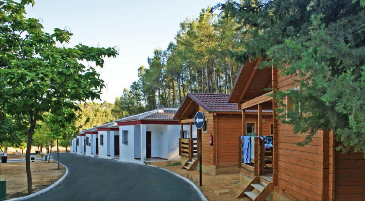 CENTRO DE OCIO ALÚA Bungalows Camping Rafting Benamejí ...