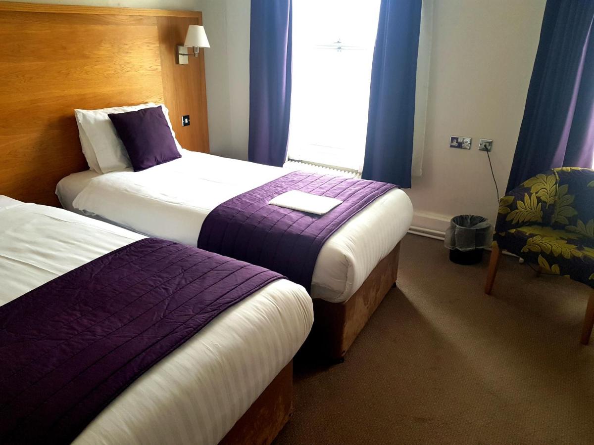 The Chequers Hotel - Laterooms