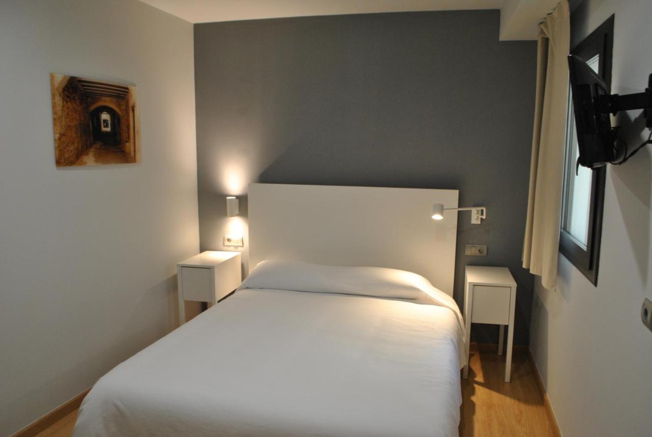 Hostal Universitat, Cervera – Updated 2022 Prices