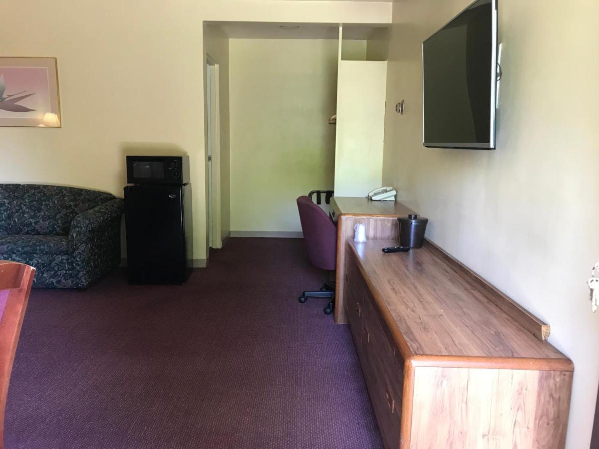 Allenwood Motel — photo 15
