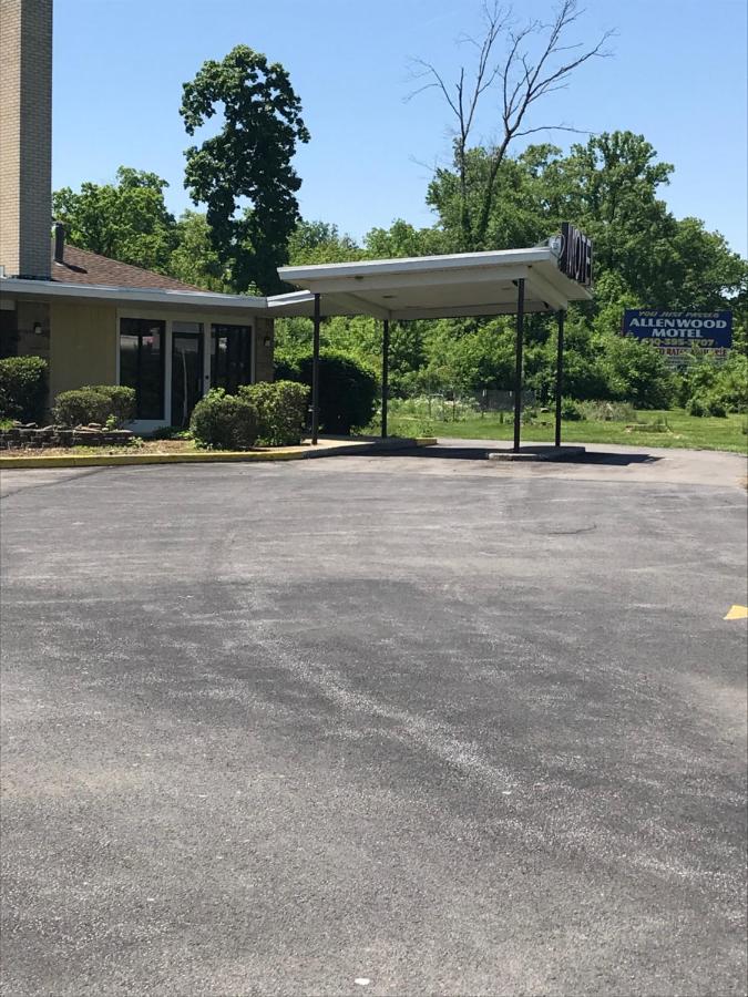Allenwood Motel — photo 13