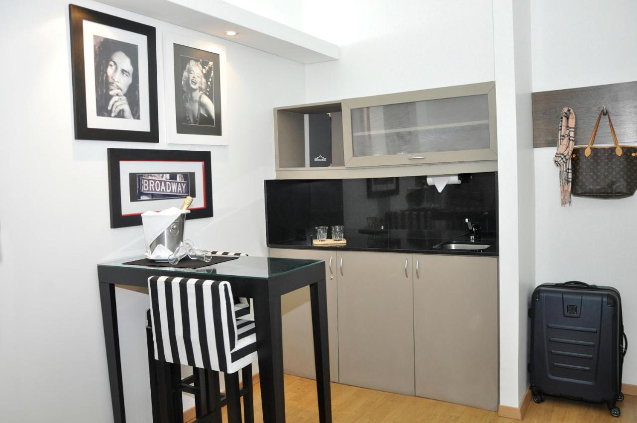 Broadway Hotel & Suites photo