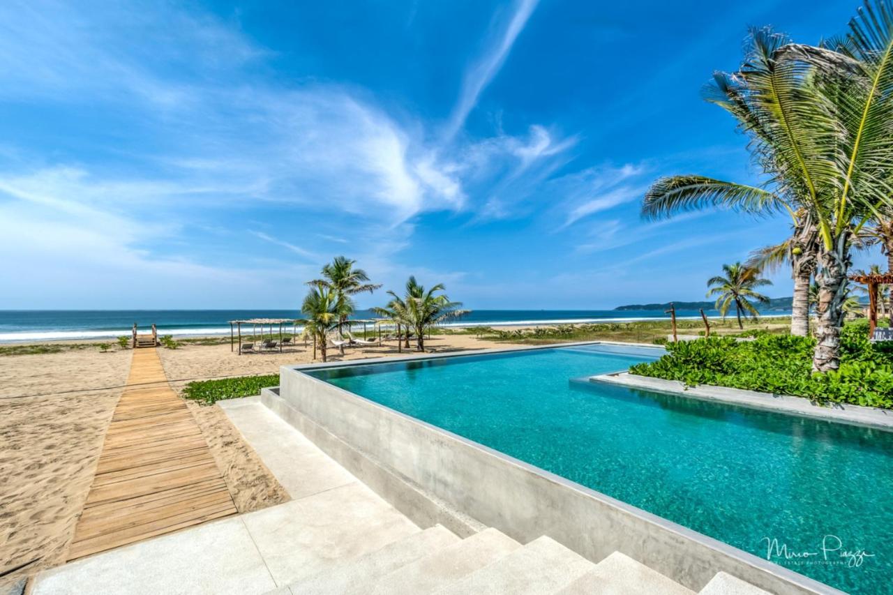 Marea Beachfront Villas photo