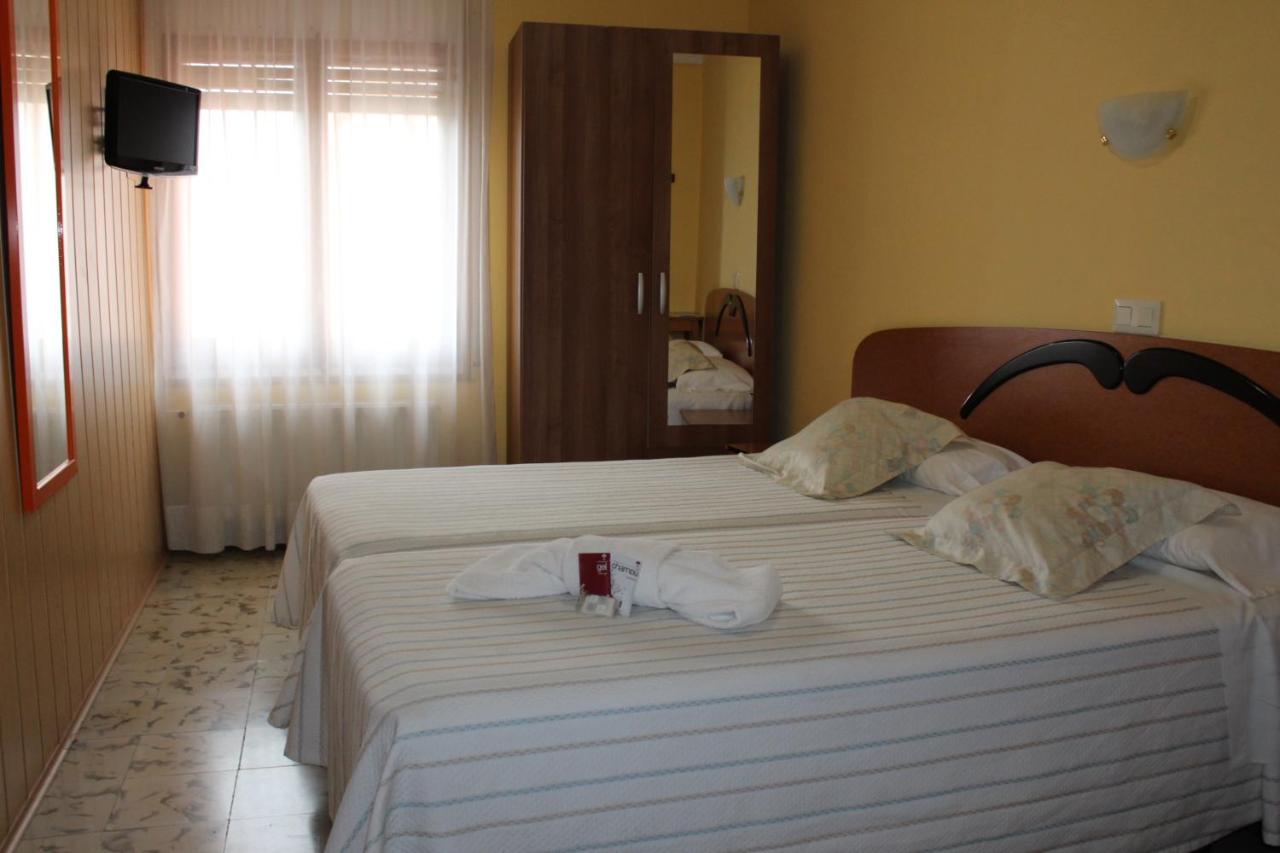 Hostal Fabrellas, Caldes de Malavella – Precios actualizados 2022