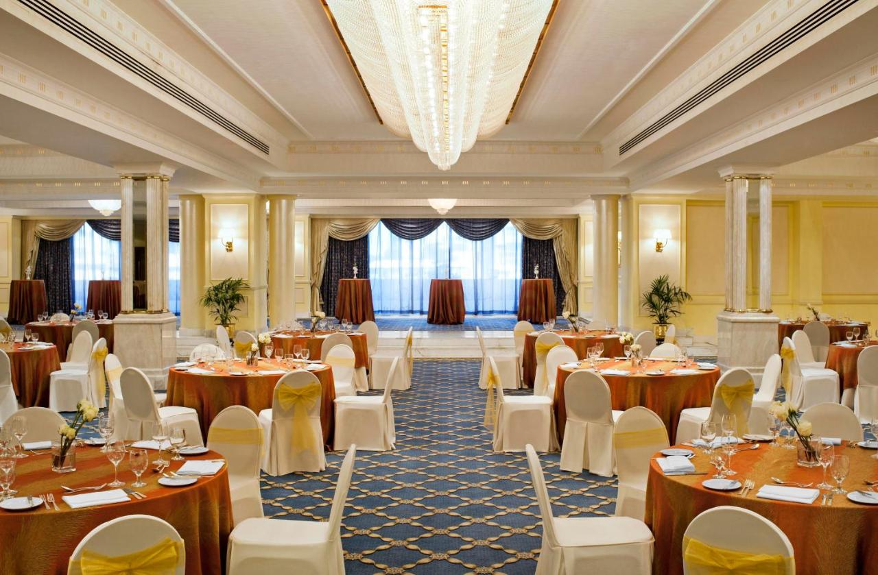 Grand Excelsior Hotel Deira photo