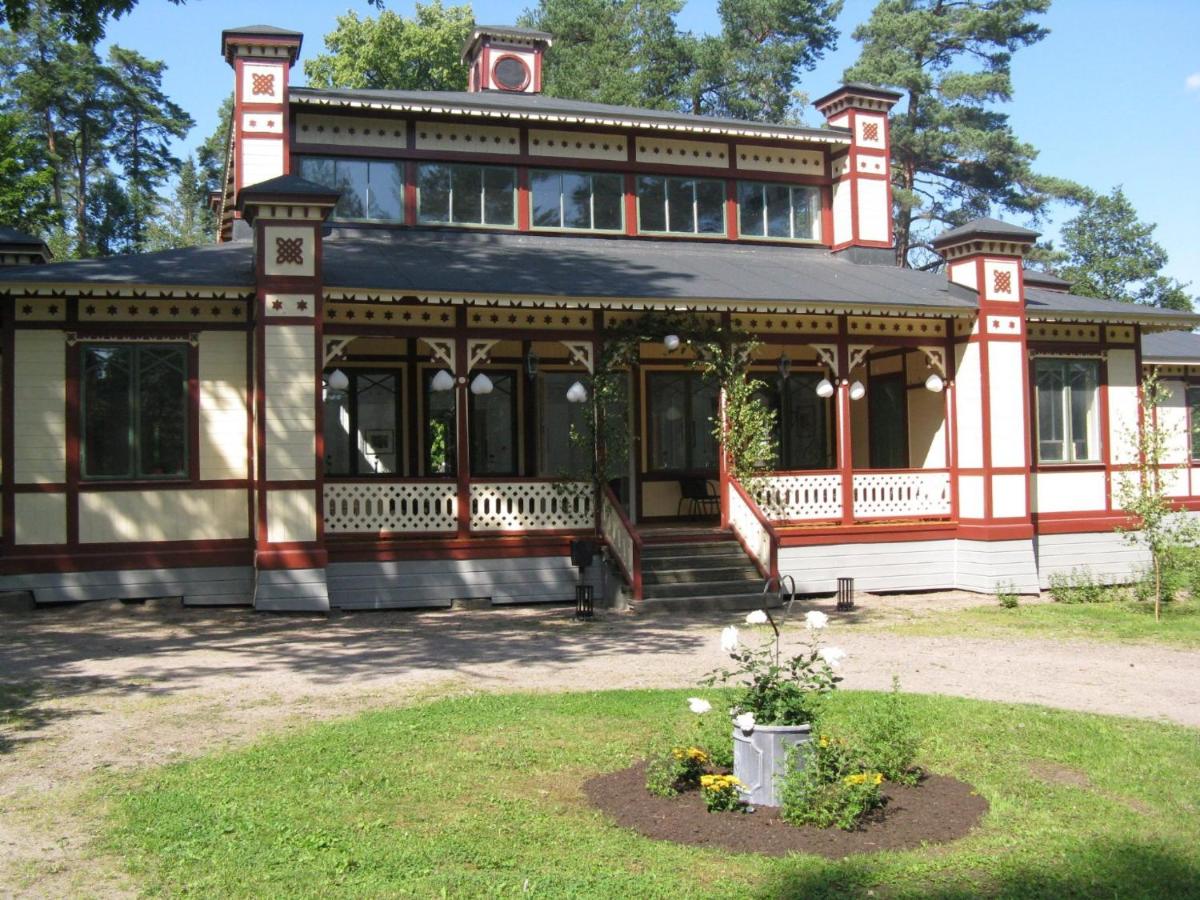 Älvkarleby Vandrarhem, Sweden - Booking.com
