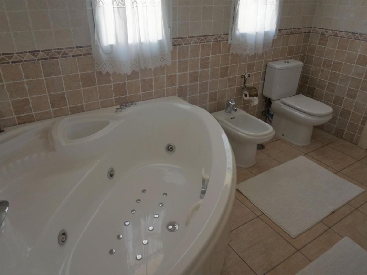 Beautiful Villa in LAlfas del Pi with Jacuzzi, Albir ...