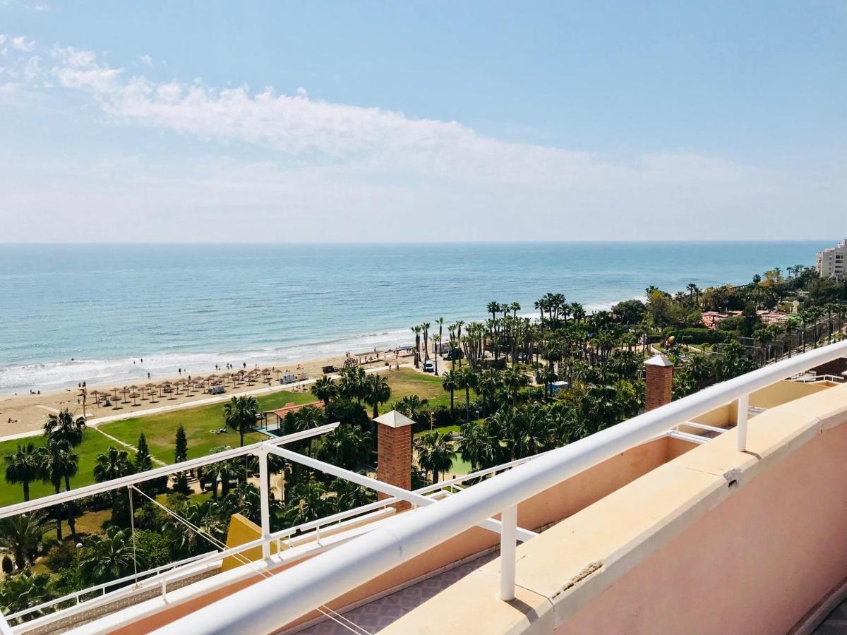 Apartment Aticos Deluxe Marina Dor, Oropesa del Mar, Spain ...