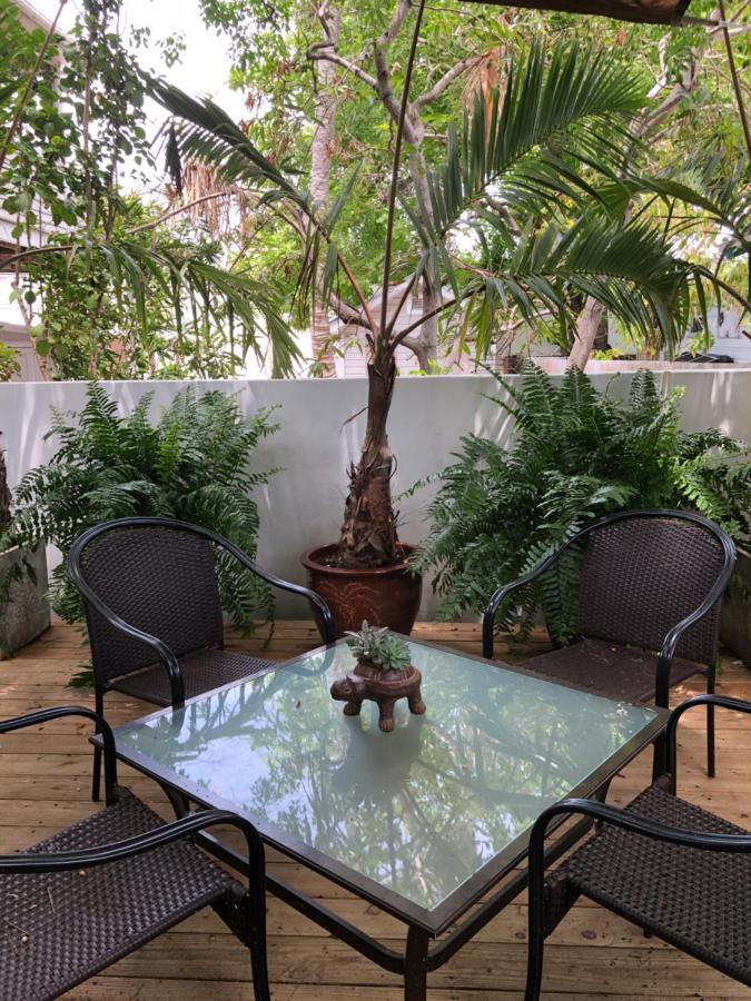 L'Habitation Guesthouse- Adult Exclusive — photo 24