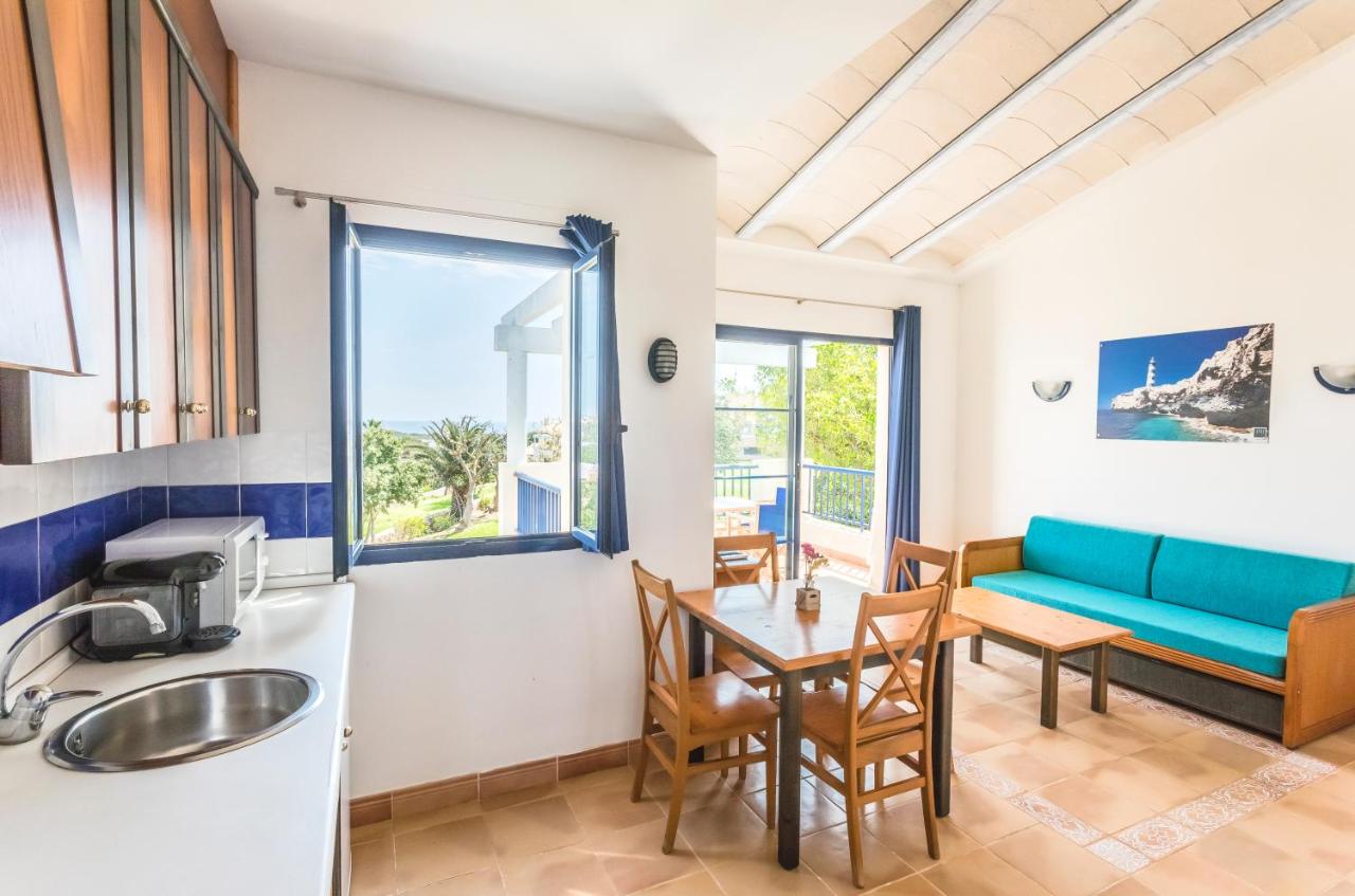 Bimbolla Apartaments, Punta Prima – Tarifs 2022