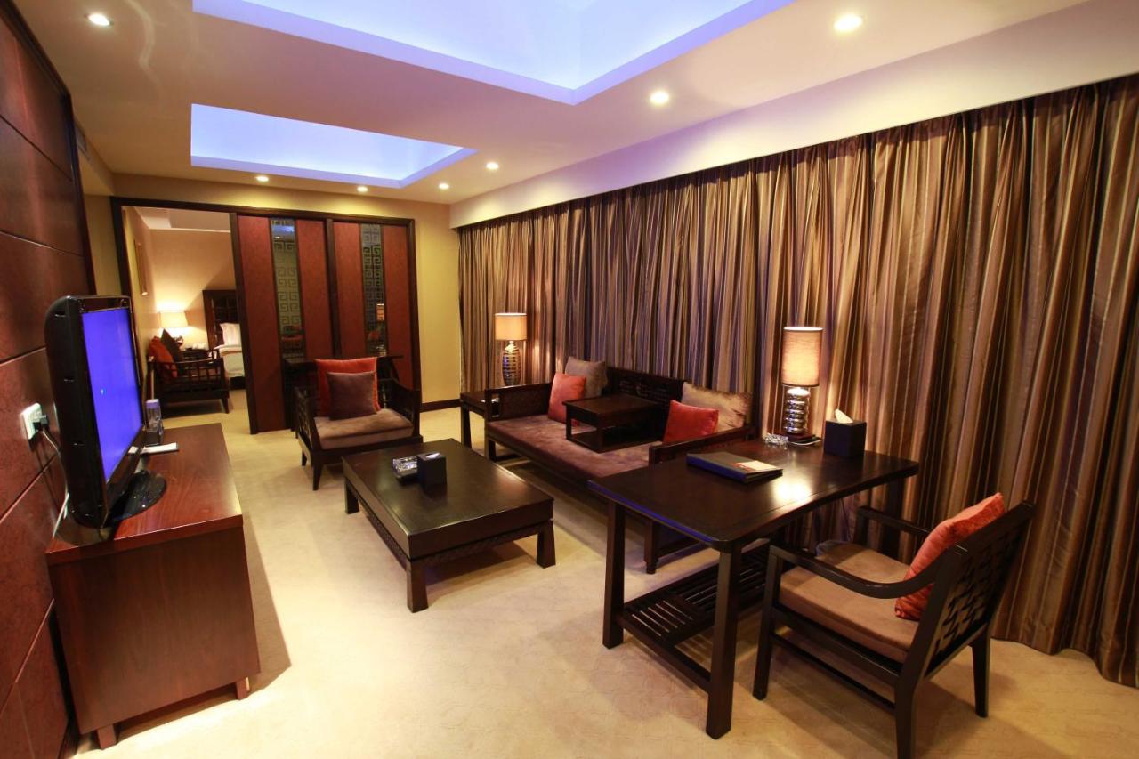 Fortune Hotel photo