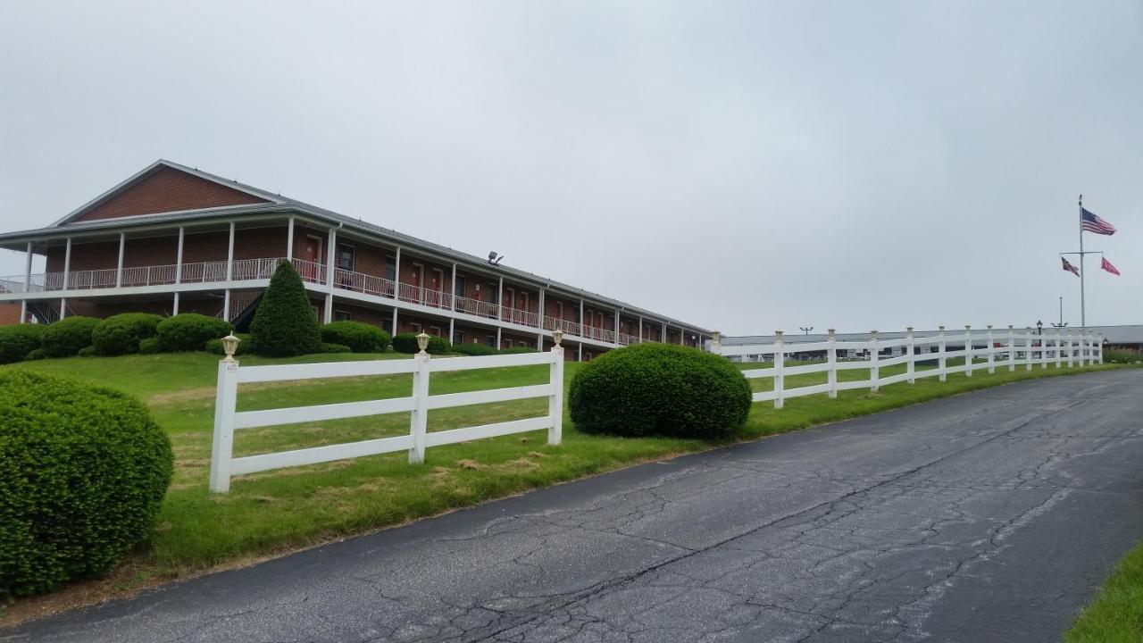 The Boston Inn — photo 16