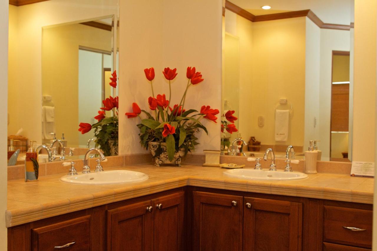 Stay In CR Los Sueños Condos photo