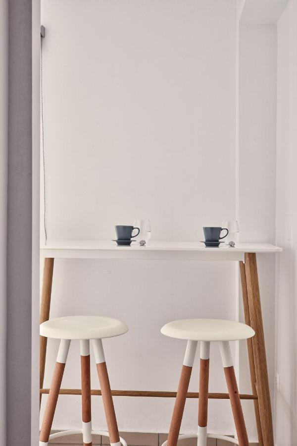 Periscope Suite Private Jacuzzi by Monocle - 4