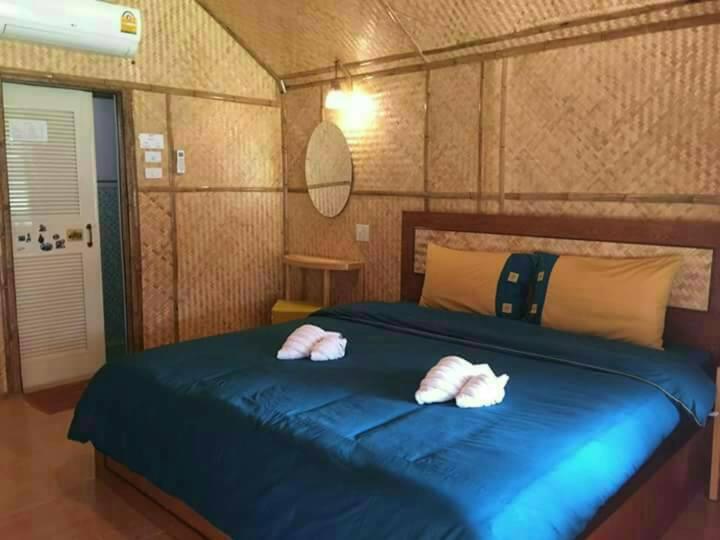 bamboo house resort