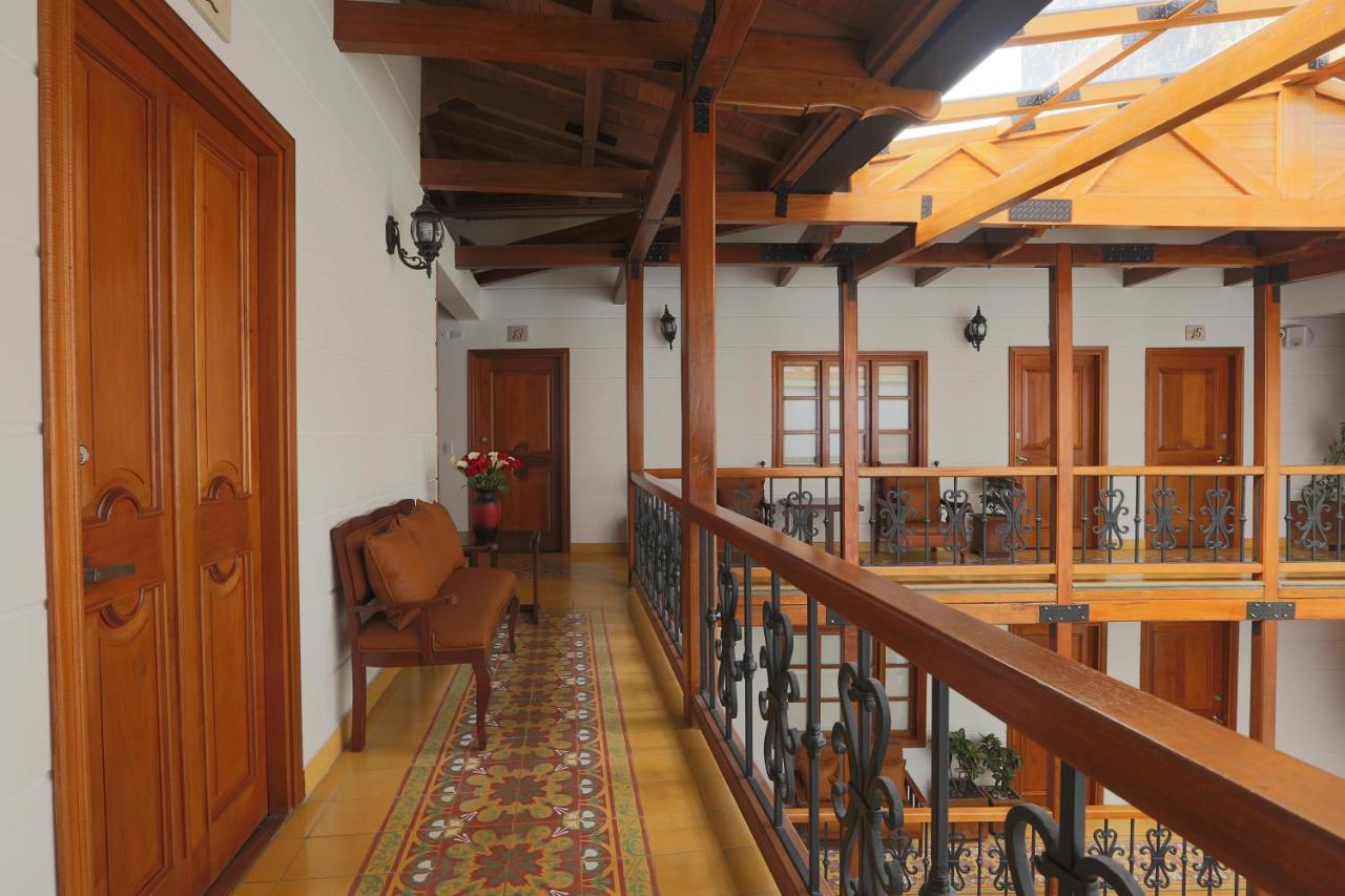 Hotel Santa Lucia Boutique Spa photo