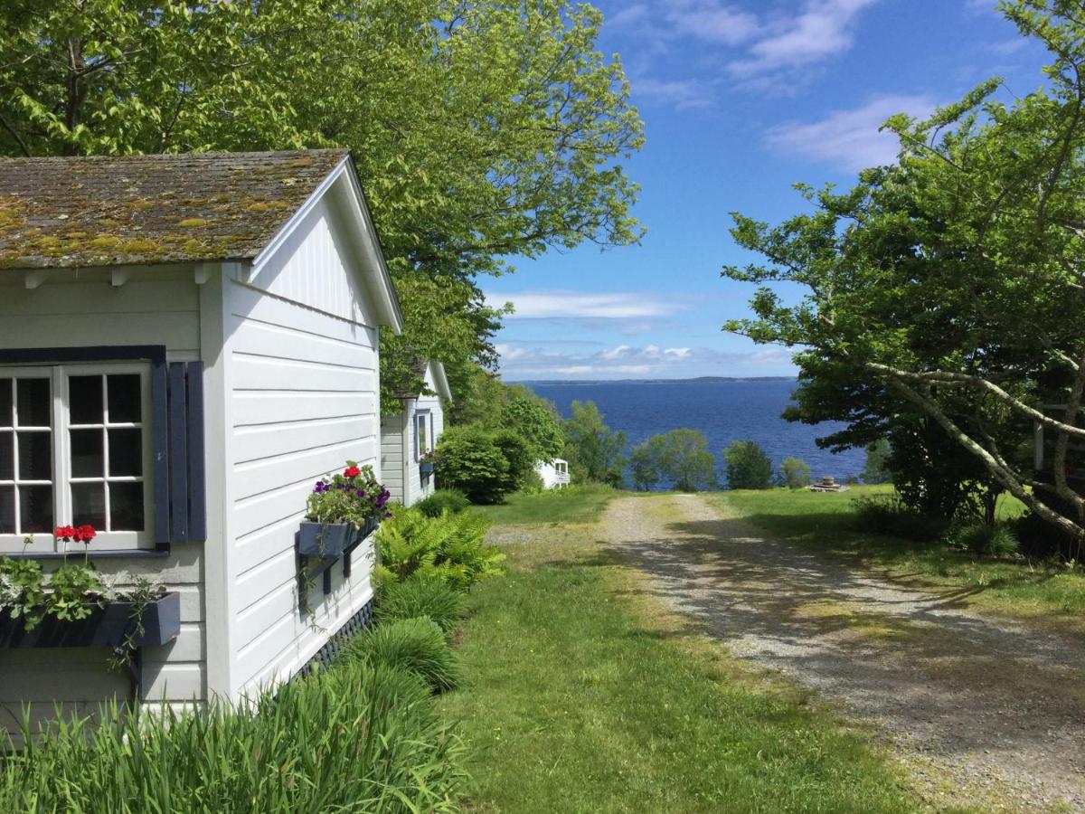 High Tide Inn on the Ocean, Motel and Cottages — photo 19