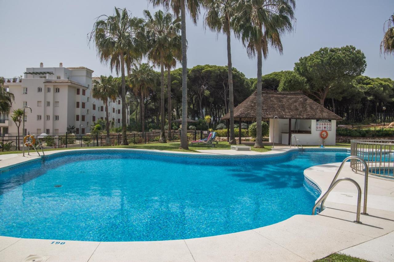 1BR Beachfront complex - Mi Capricho, Sitio de Calahonda ...