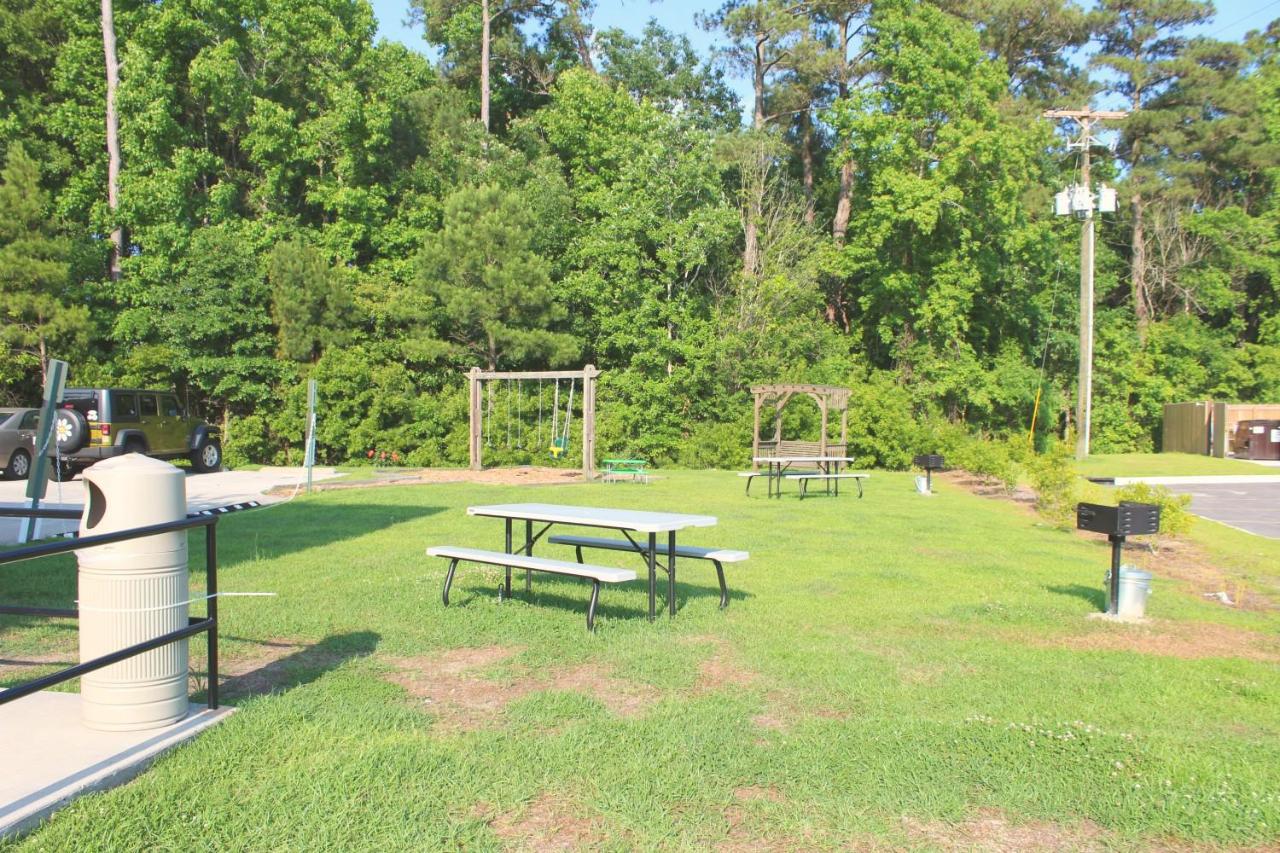Topsail Shores Inn — photo 13