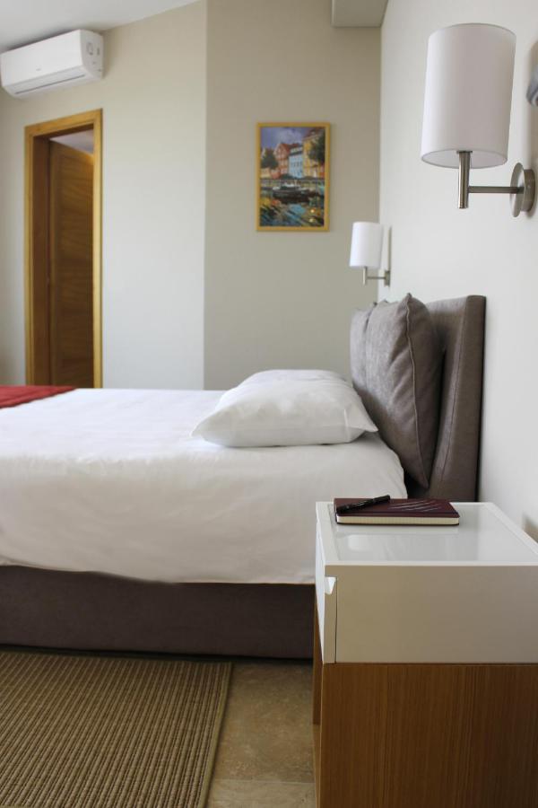 Grey Pearls Suites photo