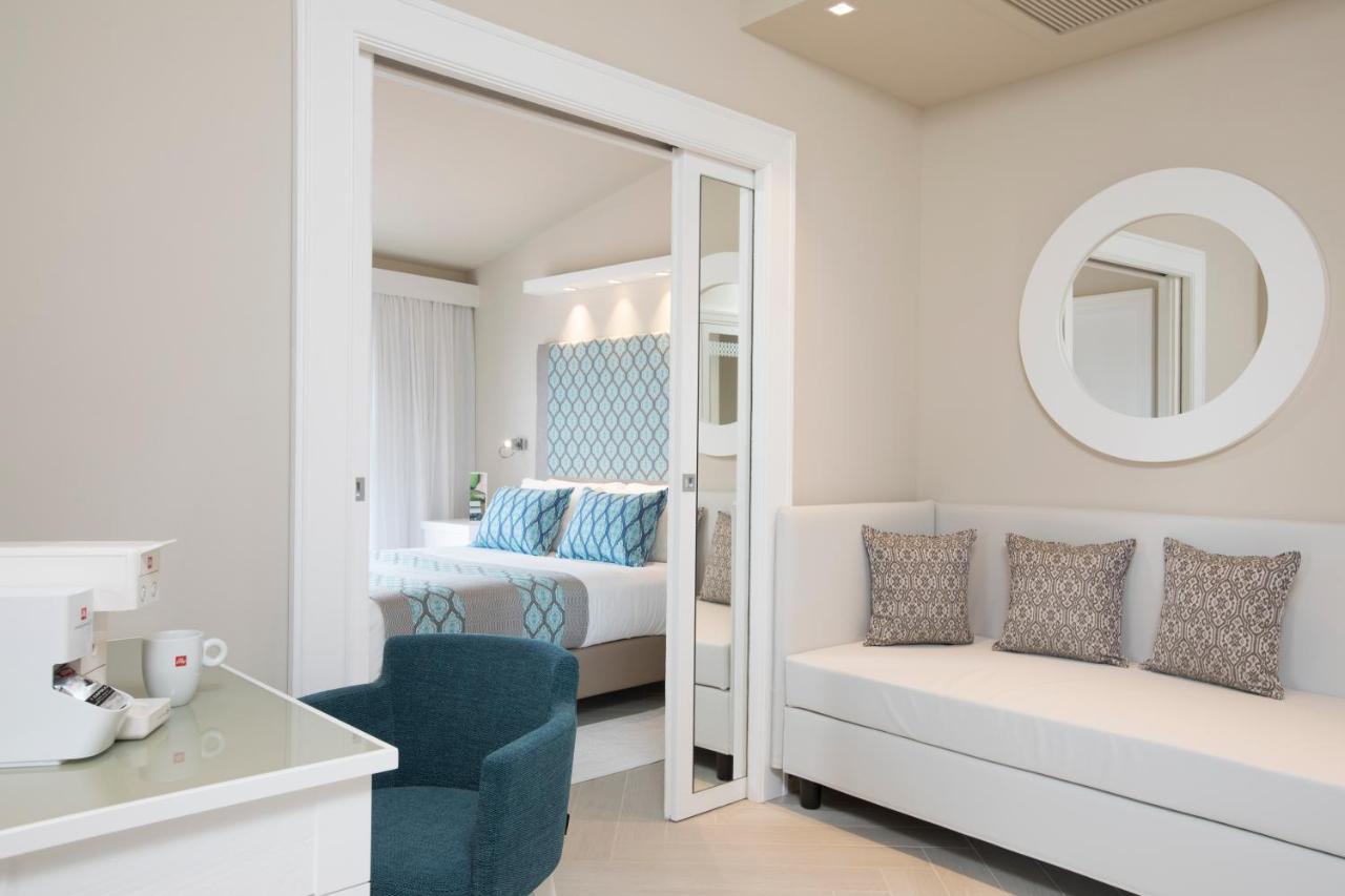 Cormoran Hotel photo