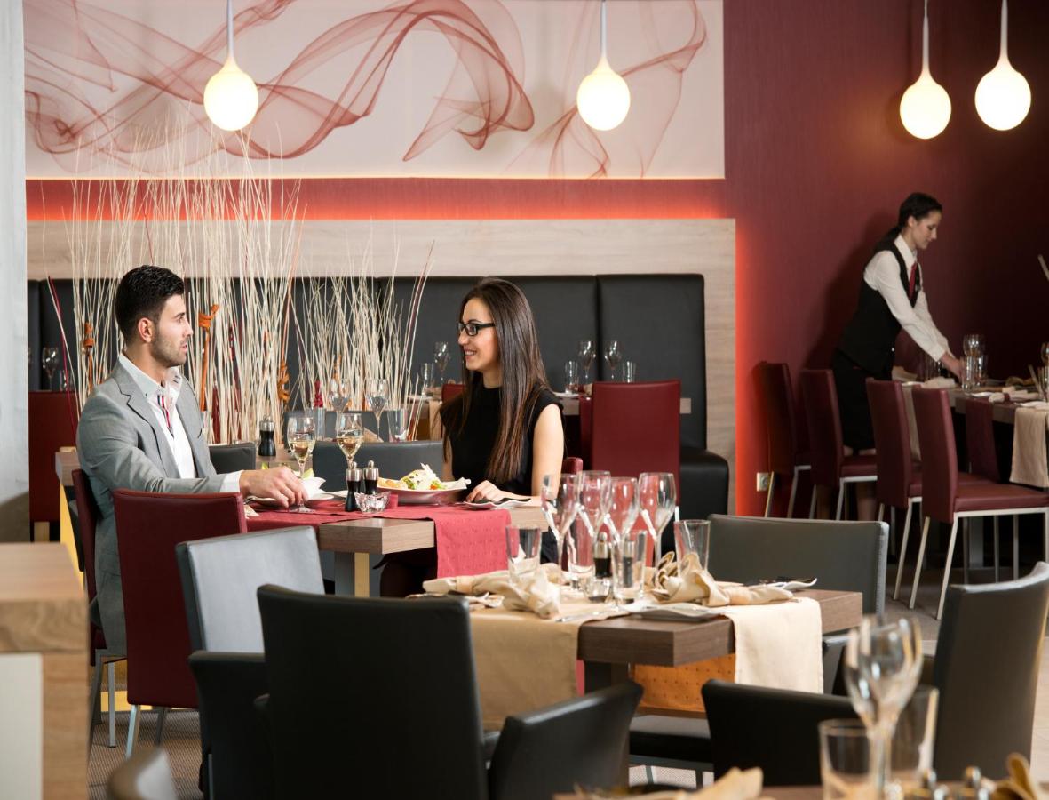 Novotel Sofia photo