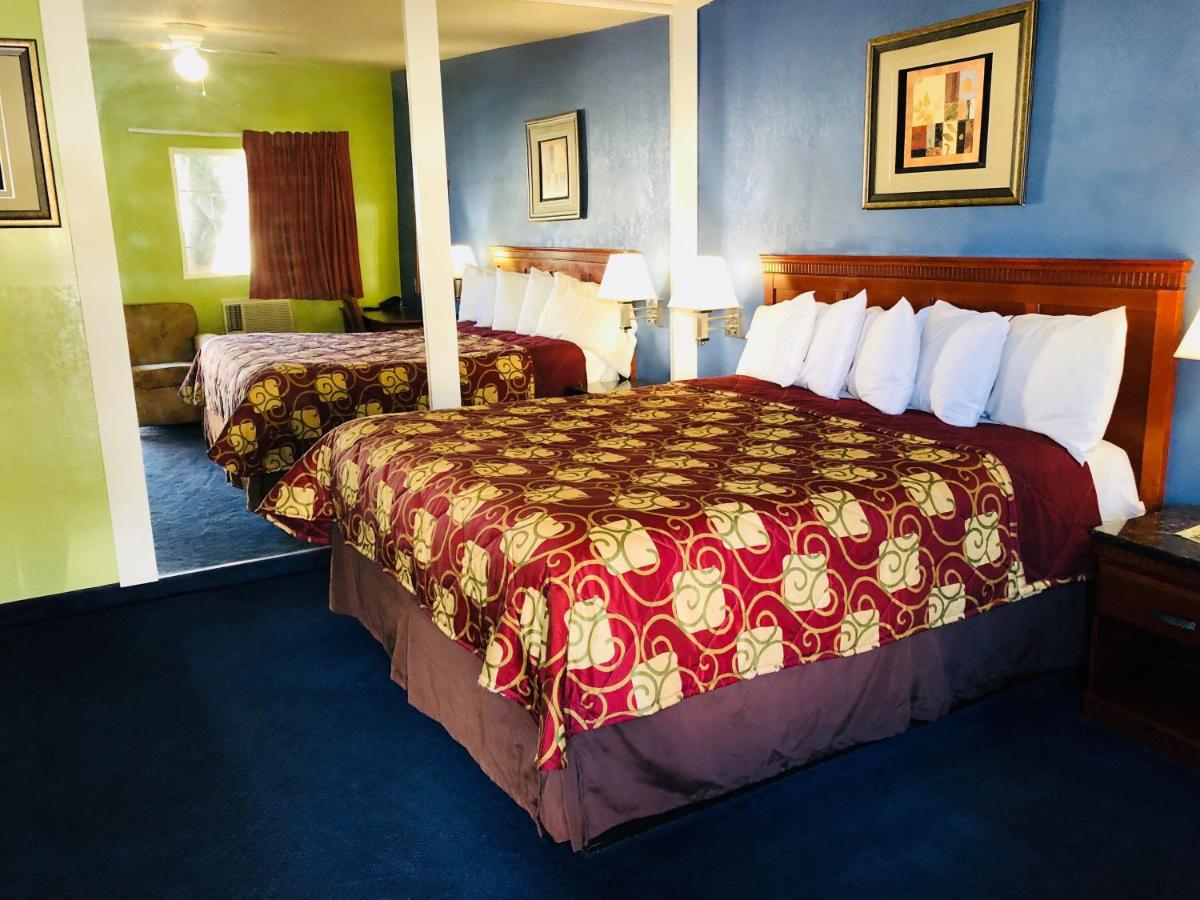 Encore Motel — photo 23
