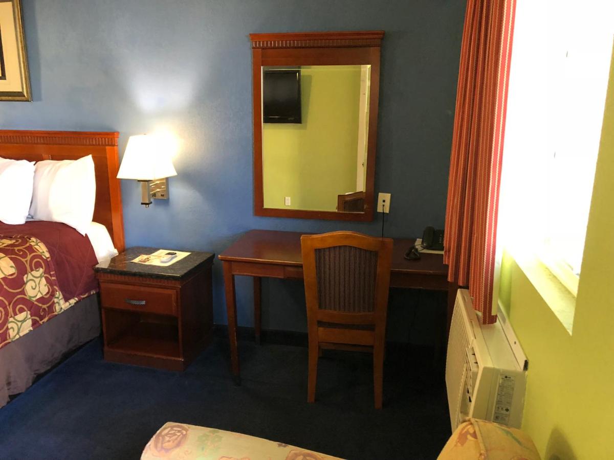Encore Motel — photo 22