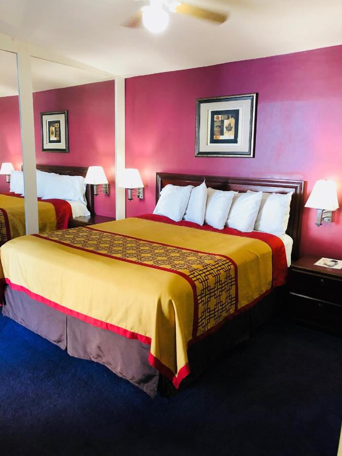 Encore Motel — photo 10