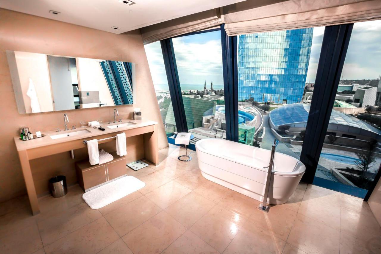 Apartments by Fairmont Baku Flame Towers photo
