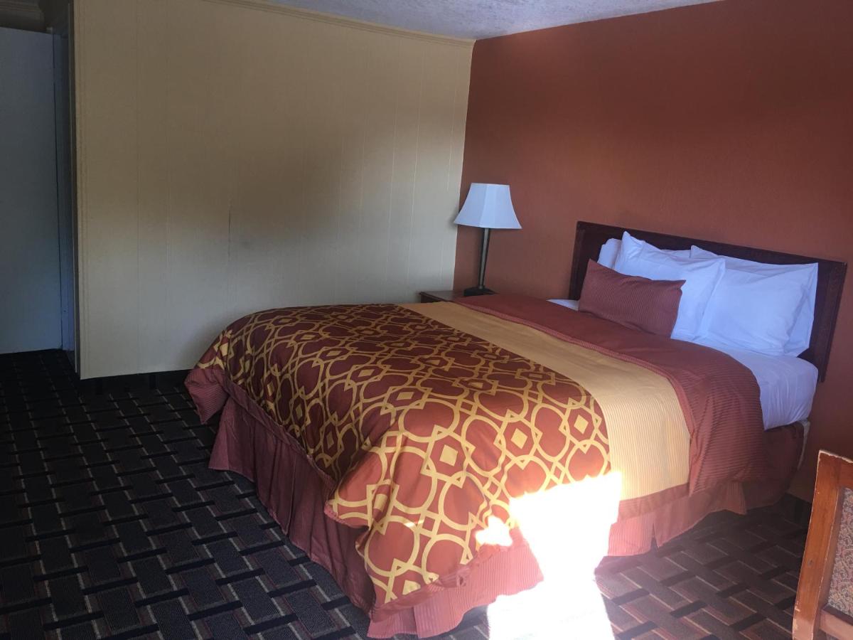Royal Inn — photo 13